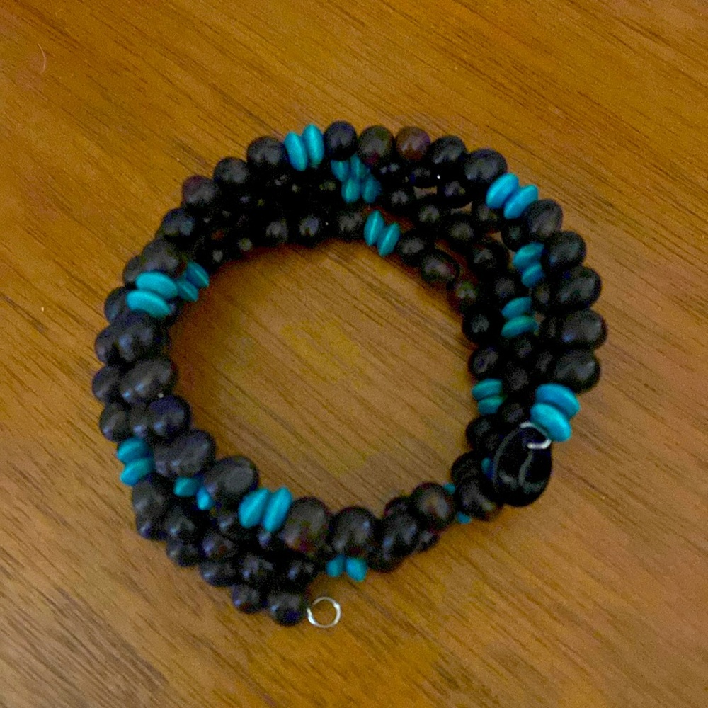 Wood and turquoise beaded bracelet